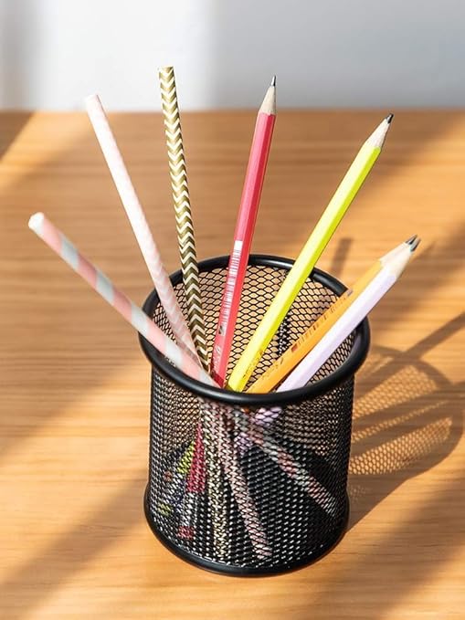Black Round Mesh Pen Stand